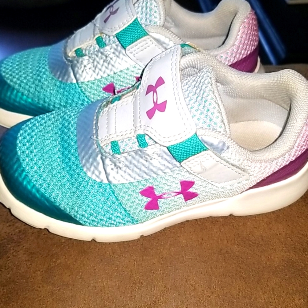 UA shoes for toddler girl, size 8
